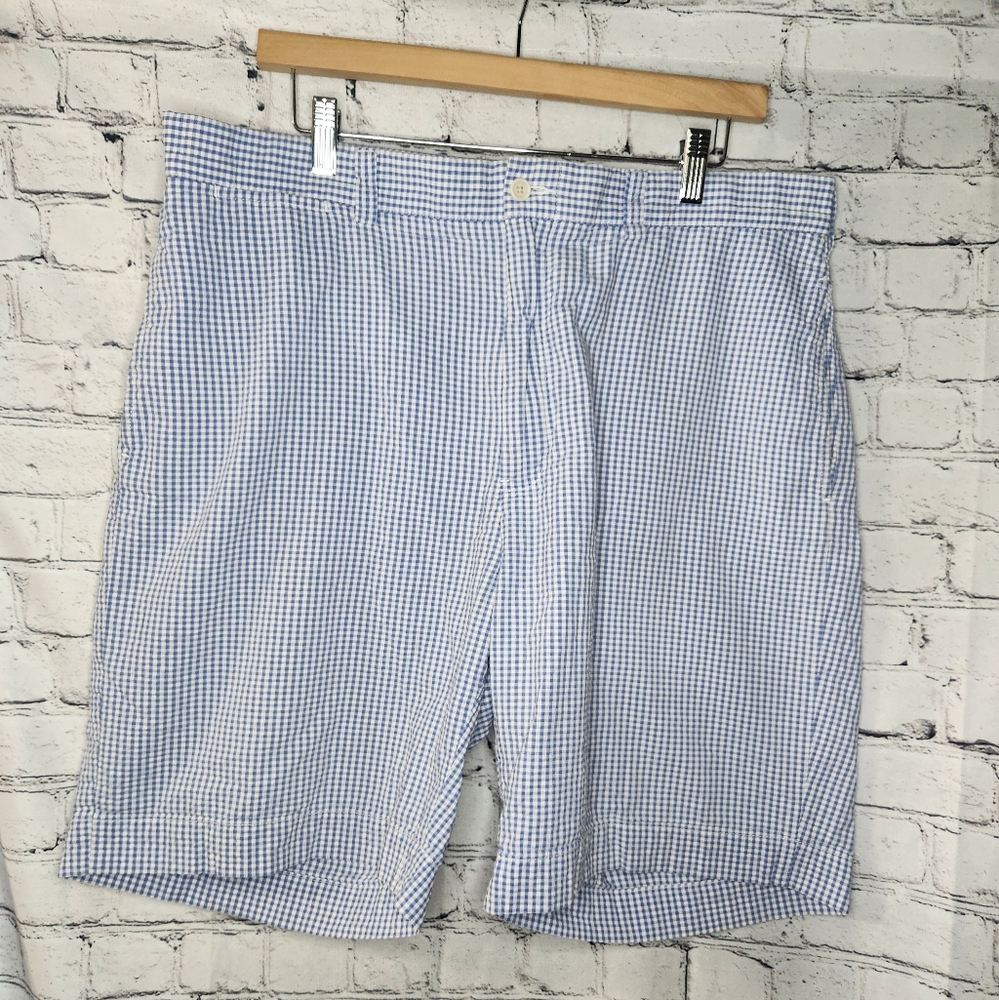 Ralph Lauren Men's Seersucker Blue and White Shorts Size 36‎